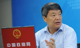 徐紹史：經(jīng)濟(jì)形勢可用總體平穩(wěn)、錯綜復(fù)雜概括
