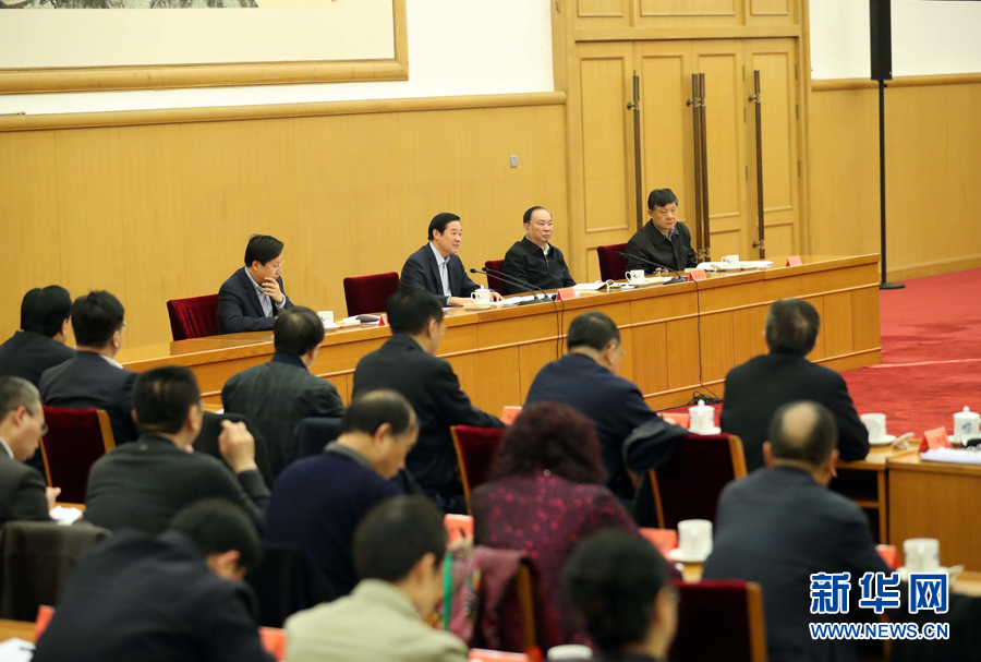 3月23日，治國理政論壇“‘四個全面’戰(zhàn)略布局系列理論研討會”首場研討會在北京召開，中共中央政治局委員、中央書記處書記、中宣部部長劉奇葆出席會議并講話。新華社記者 劉衛(wèi)兵 攝
