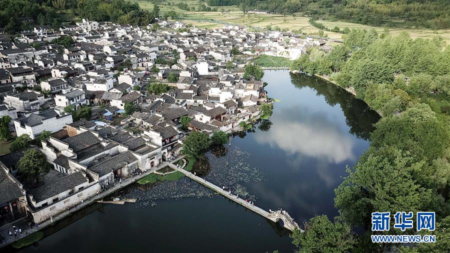 （新華全媒頭條·搶救古民居·圖文互動(dòng)）（1）當(dāng)古民居遇上城鎮(zhèn)化，如何留住鄉(xiāng)愁？