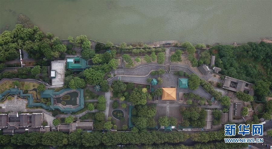 （大江奔流——來自長江經(jīng)濟(jì)帶的報道·圖文互動）（11）登岳陽樓，又見“浩浩湯湯”