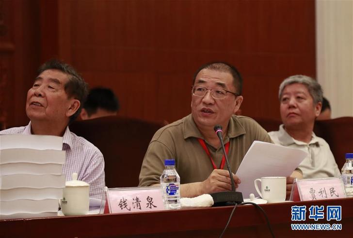 （弘揚(yáng)民族精神、奮斗精神·圖文互動）“核心技術(shù)只能一步一個腳印干出來”——記中國高鐵領(lǐng)軍人物之一賈利民