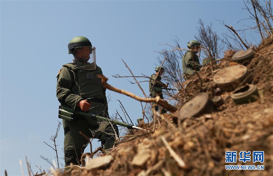 （圖文互動(dòng)）（2）和平年代，離死神最近的人——南部戰(zhàn)區(qū)陸軍云南掃雷大隊(duì)邊境掃雷排爆記事
