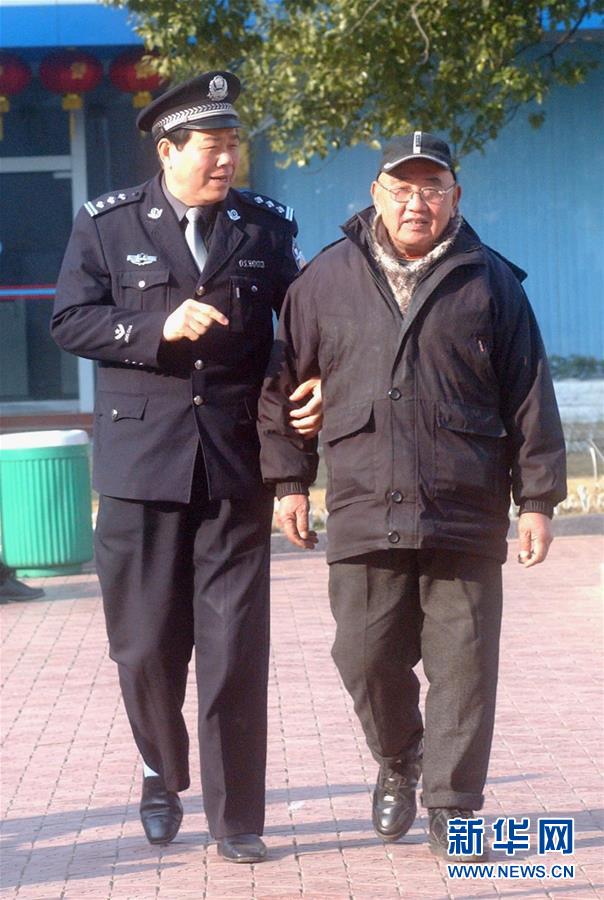 （改革先鋒風(fēng)采·圖文互動(dòng)）（3）邱娥國：串百家門，認(rèn)百家人，知百家情，辦百家事 