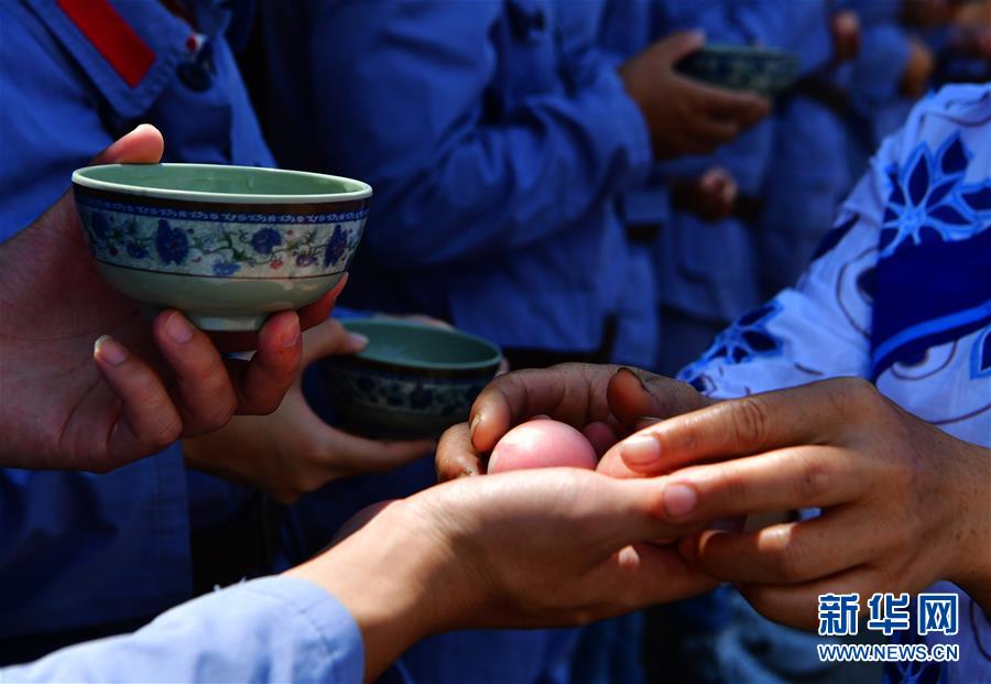 （新華全媒頭條·不忘初心、牢記使命——記者再走長征路·圖文互動）（4）風展紅旗如畫——來自長征出發(fā)地長汀、寧化的紅色信仰報告 