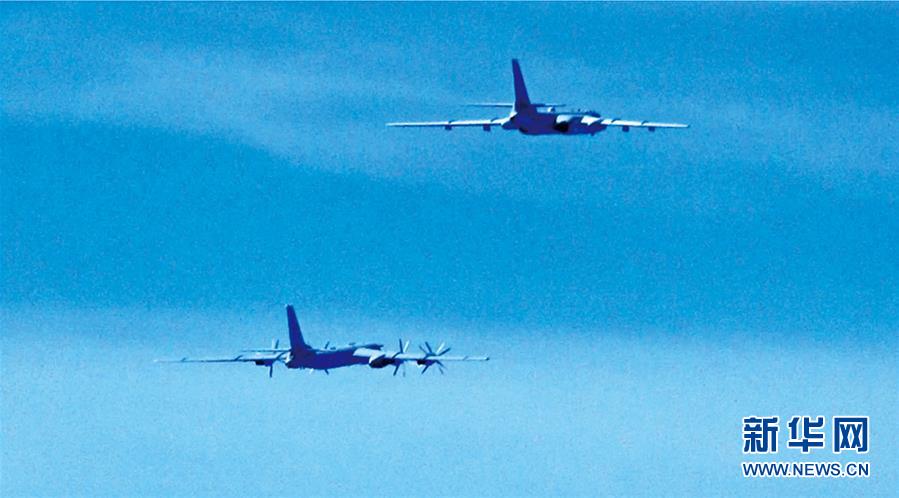 （新華全媒頭條·人民空軍70年·圖文互動）（9）陽光照耀奮飛的航程——黨中央、中央軍委和習主席關心人民空軍建設發(fā)展紀實