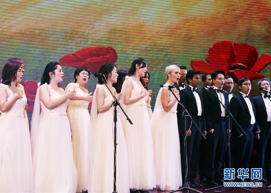 （在習(xí)近平新時(shí)代中國特色社會(huì)主義思想指引下——新時(shí)代新作為新篇章·總書記關(guān)切開放事·圖文互動(dòng)）（5）開放的中國，夢想的模樣——洋學(xué)生在中國的日子