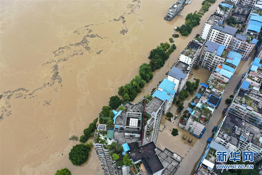 （防汛抗洪·圖文互動）（2）筑起防大汛的堅強防線——重慶防御長江、嘉陵江過境洪峰現(xiàn)場記錄