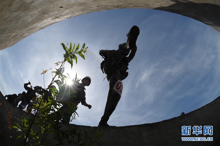 （在習(xí)近平強(qiáng)軍思想指引下·我們在戰(zhàn)位報(bào)告·圖文互動(dòng)）（4）數(shù)字化勁旅的“士兵突擊”——陸軍第82集團(tuán)軍某部牢記囑托練兵備戰(zhàn)記事