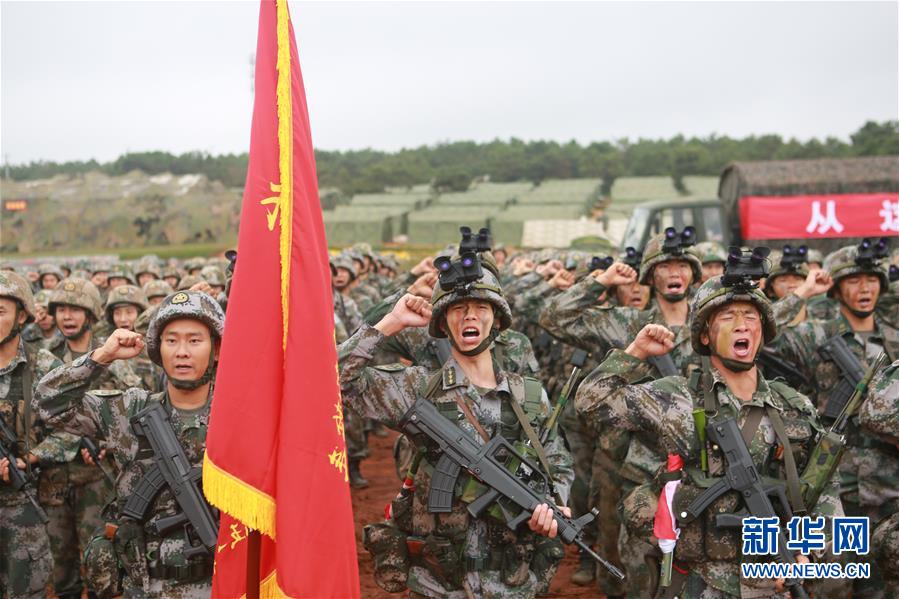 （在習近平強軍思想指引下·我們在戰(zhàn)位報告·圖文互動）（1）千里移防，鐵心跟黨走——南部戰(zhàn)區(qū)陸軍第75集團軍某紅軍旅政治建軍、練兵備戰(zhàn)記事