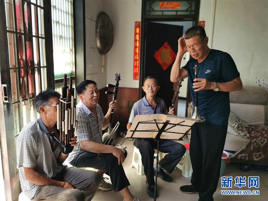 （來(lái)自一線的調(diào)查報(bào)告·圖文互動(dòng)）（2）從送文化、種文化到創(chuàng)文化——解碼鄉(xiāng)村文化振興的河南探索