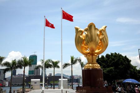中央和特區(qū)政府將舉辦一系列慶?；顒? /></a></div>
<div   id=