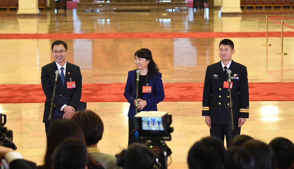 孟祥飛、李媛、曹先建接受采訪
