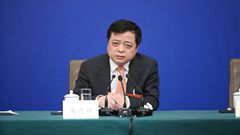 全國(guó)政協(xié)常委、全國(guó)工商聯(lián)副主席、正泰集團(tuán)董事長(zhǎng) 南存輝