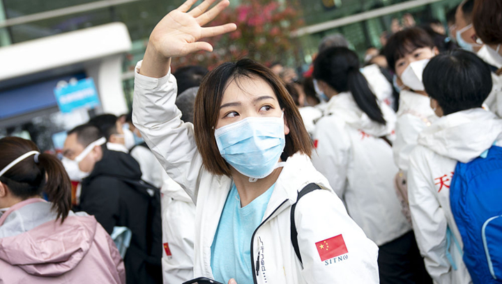 揮別武漢，她又回到“紅區(qū)”