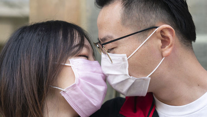 武漢新婚夫妻：經(jīng)此一疫，更懂家的分量