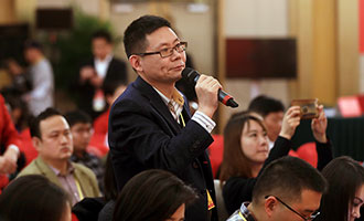 黨建雜志、黨建網(wǎng)記者提問