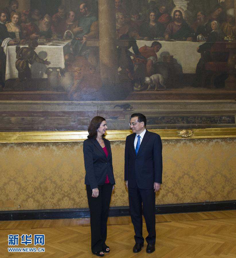 10月15日，中國國務院總理李克強在羅馬會見意大利眾議長博爾德里尼。 新華社記者王曄攝 