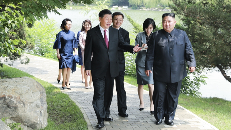 習(xí)近平會(huì)見(jiàn)朝鮮勞動(dòng)黨委員長(zhǎng)、國(guó)務(wù)委員會(huì)委員長(zhǎng)金正恩